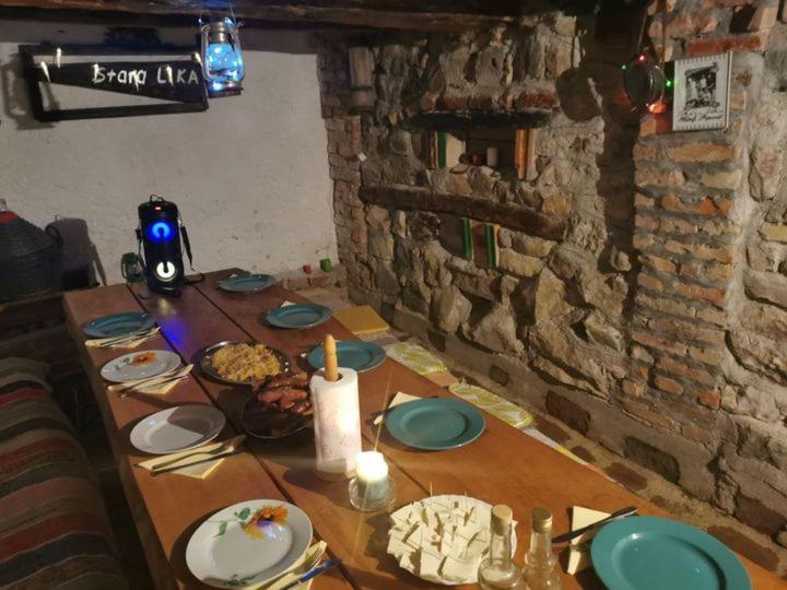 Apartament Ivona - Kuca Za Odmor Perusic - Stara Lika Zewnętrze zdjęcie