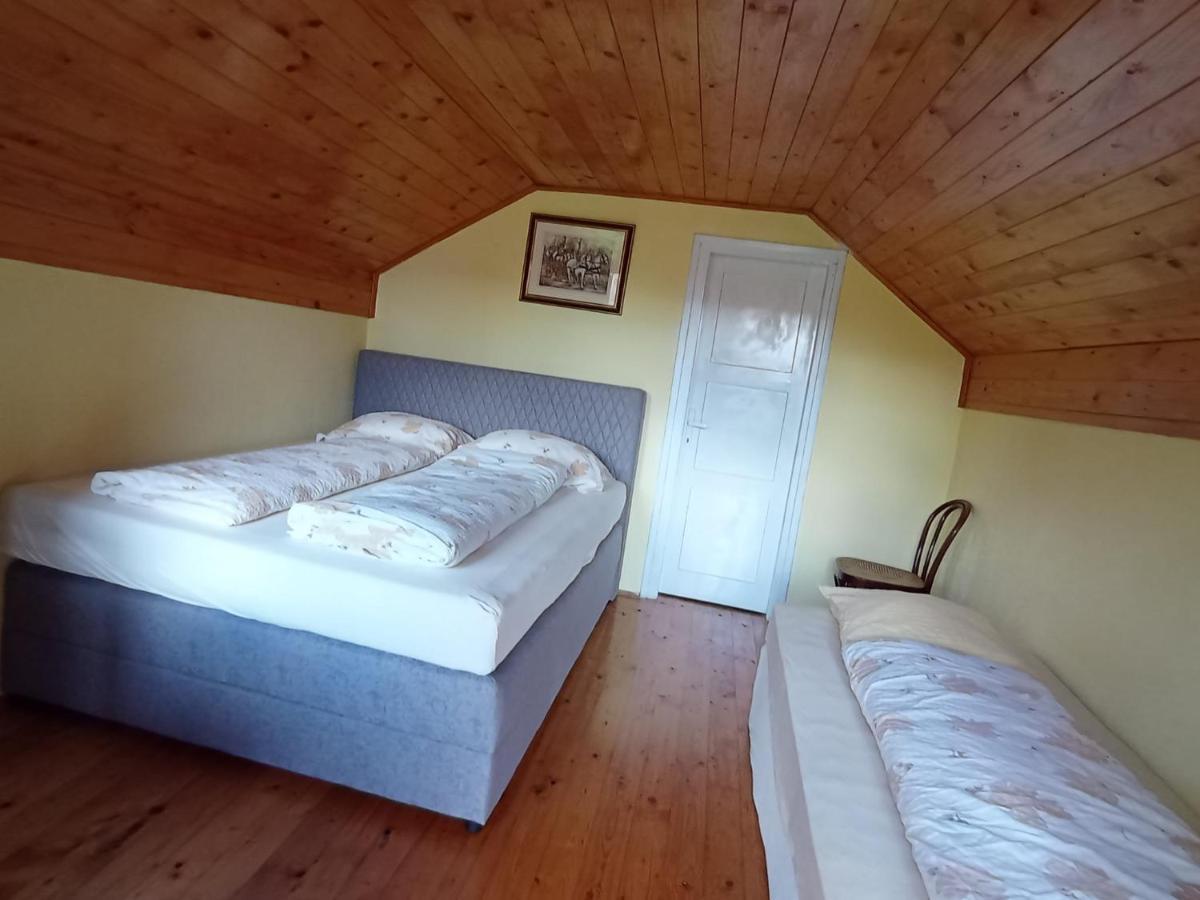 Apartament Ivona - Kuca Za Odmor Perusic - Stara Lika Zewnętrze zdjęcie